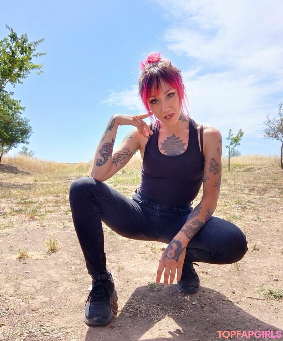 Redfoxy12 model adult photo