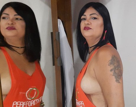 Janne Carvalho model top images