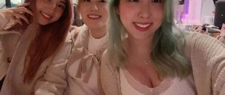 over 50 onlyfans art nude photos