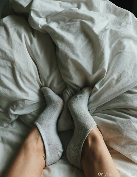 Ellbat perfect pornstar photo