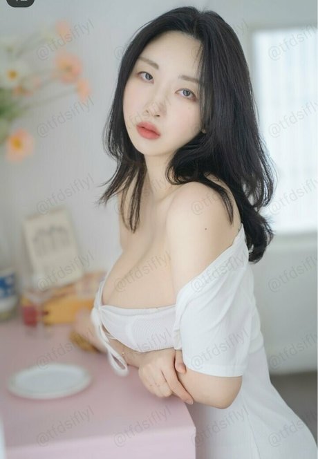 Rang4 5 sexy pornstar pic