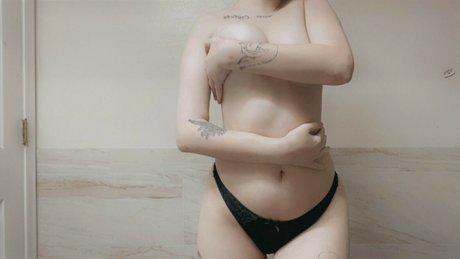 Favewaifu high quality pornstar img