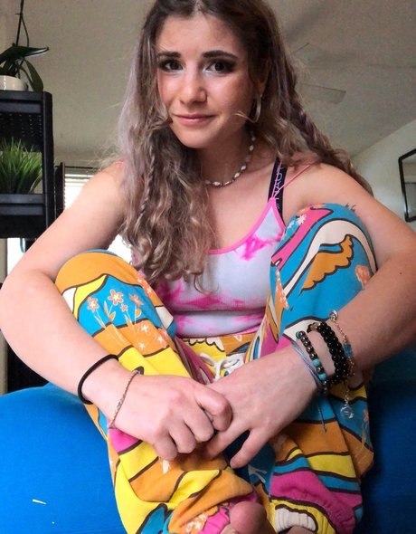 hottest midget onlyfans hot porn pictures