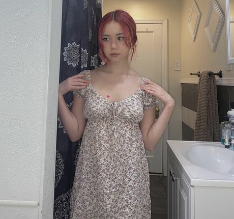 pitifulfairy nude model image