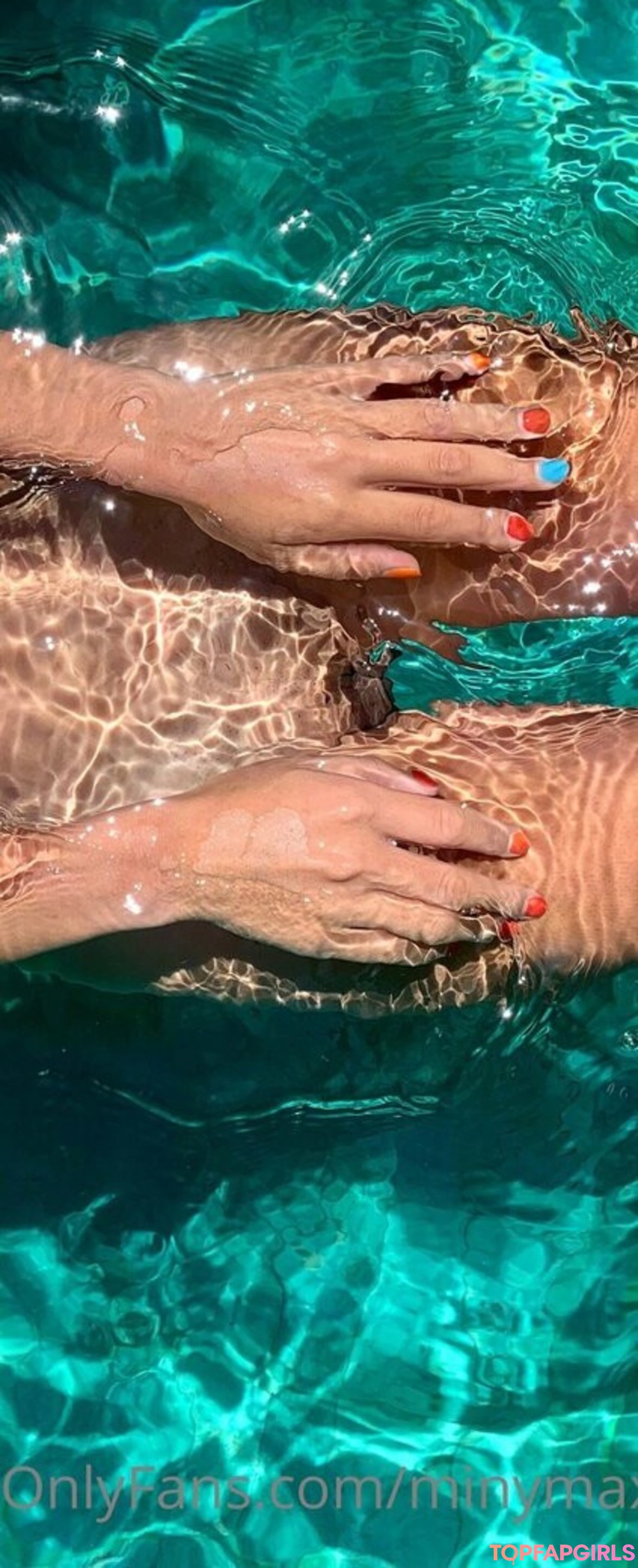 pussy spreading onlyfans art porn galleries