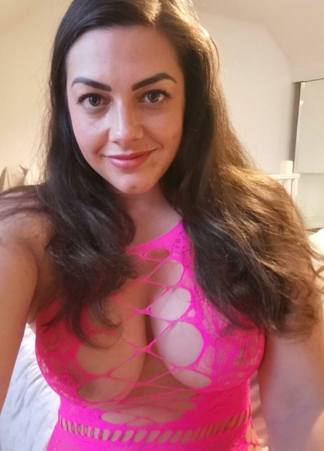 Eva Lou beautiful actress picture