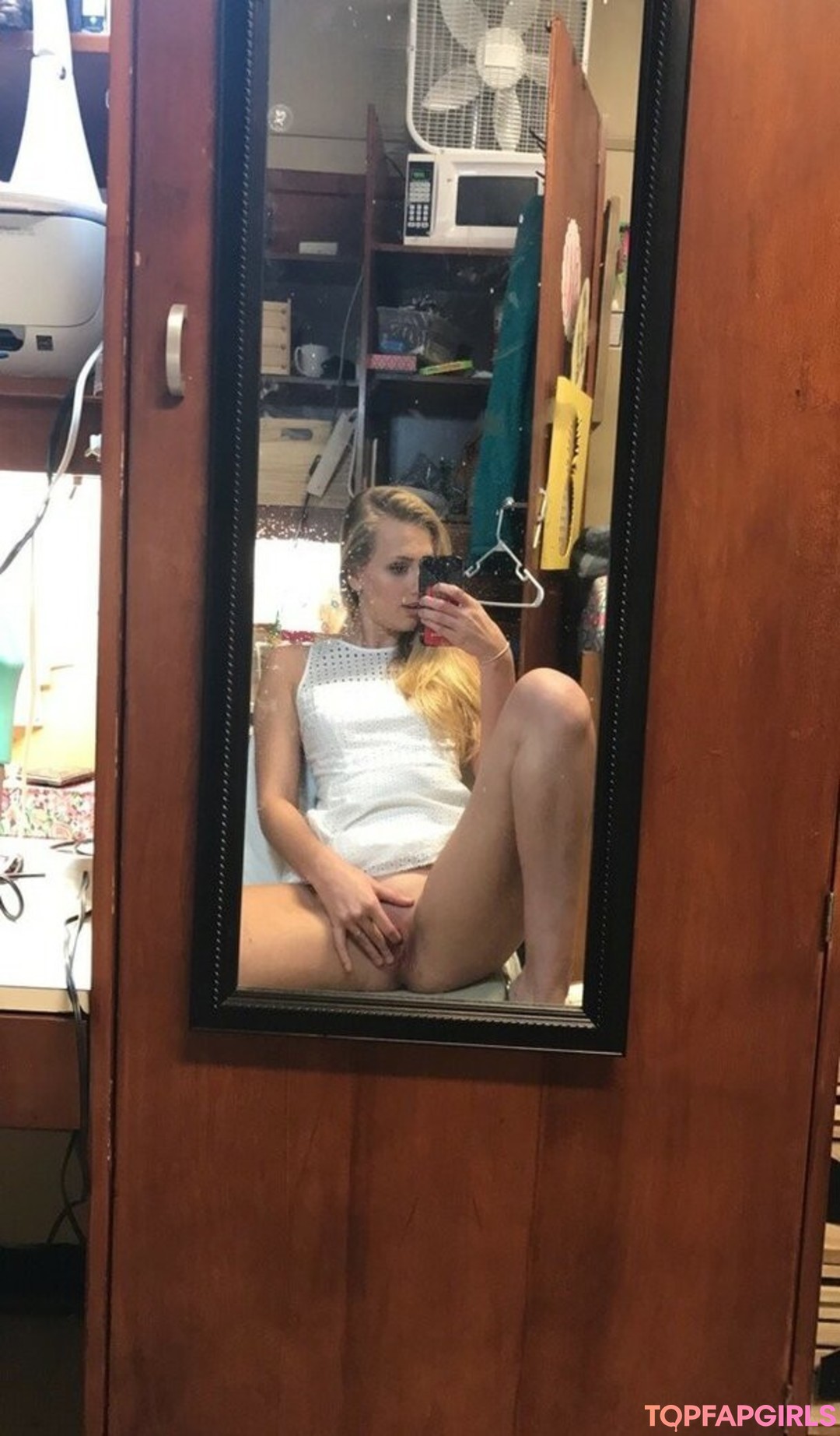 Bailey Hector art pornstar photos