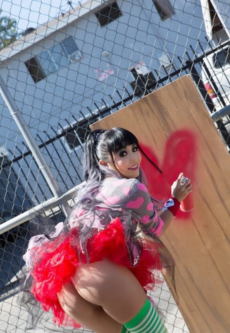 Joeykim model free photo