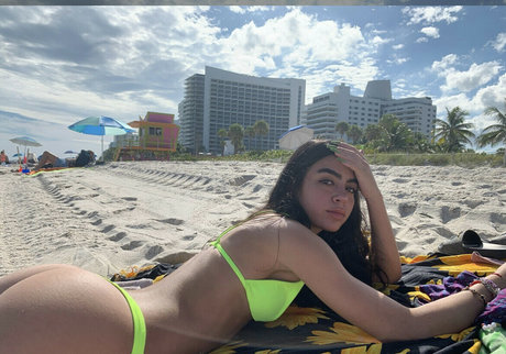 nerdy teen onlyfans free naked images