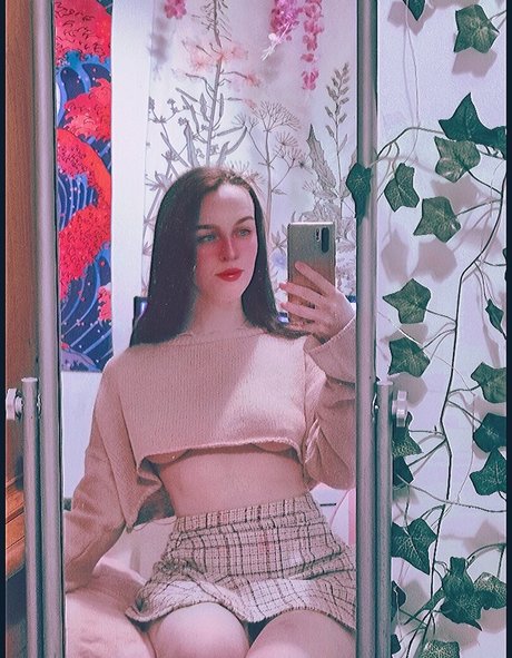 fat shemale onlyfans sexy naked photo