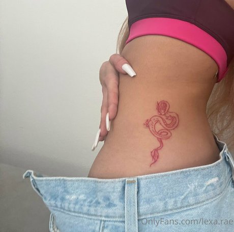 lexarae sexy model img