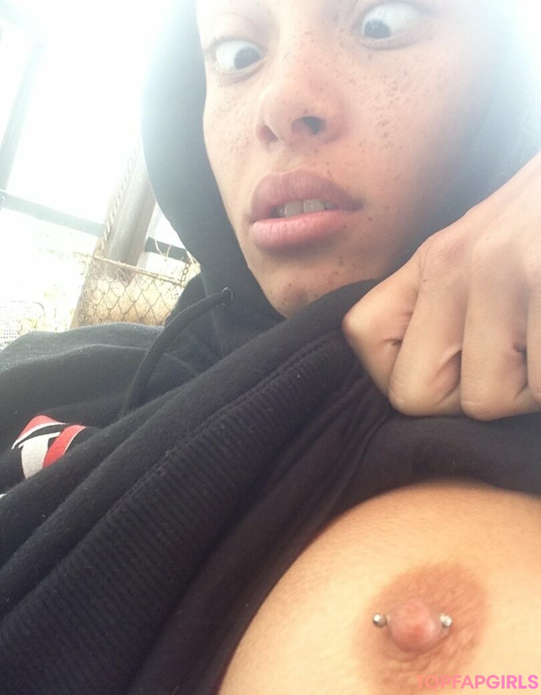 Adwoa Aboah star pretty gallery