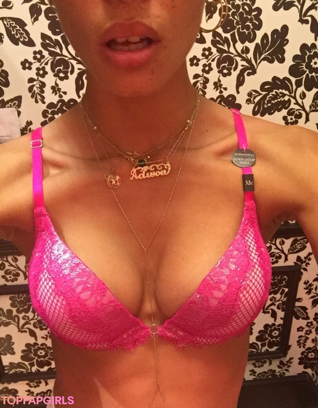 Adwoa Aboah nice actress image