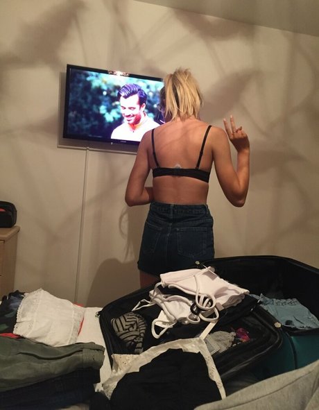 Anna Christian pornstar sexy gallery