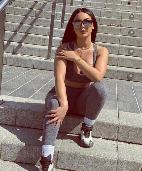 Wejdan Benarous model nice photo