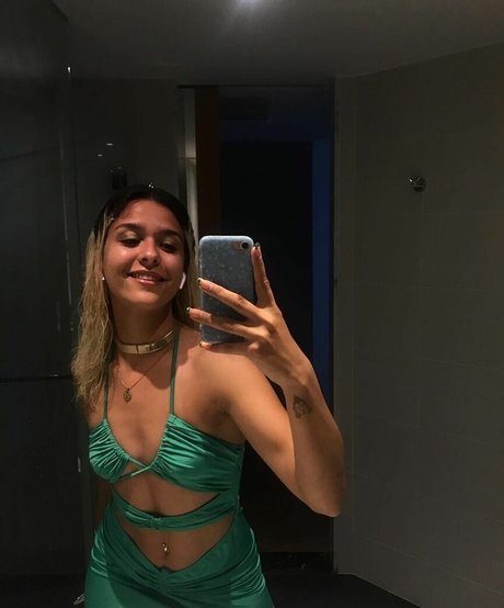 kittylov2r star adult photo