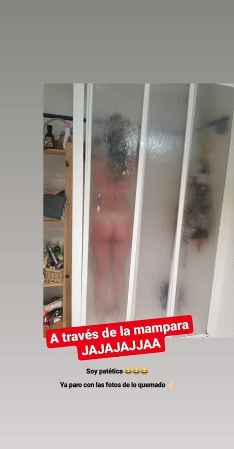 Neus Snow model hot pic