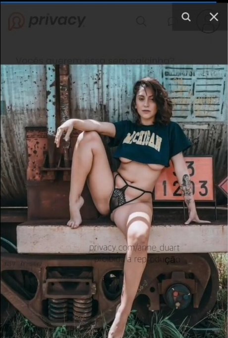 Giulianne Duarte porn actress archive