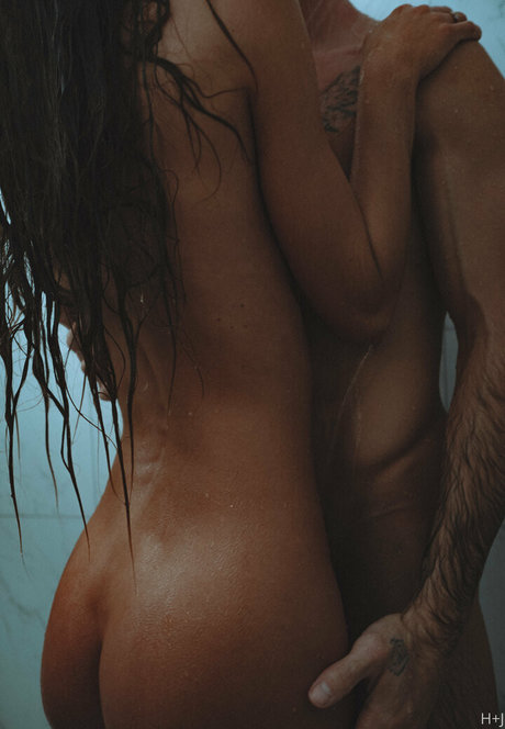 Hannah Peltier naked star archive