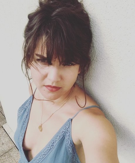 Eleonore Costes model perfect image