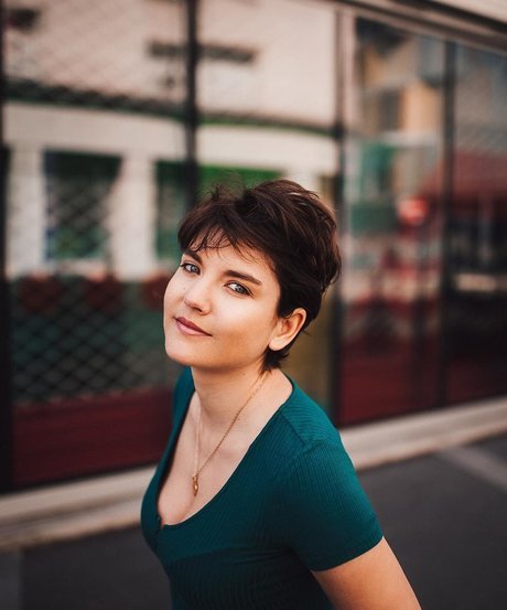 Eleonore Costes pornstar pretty pictures