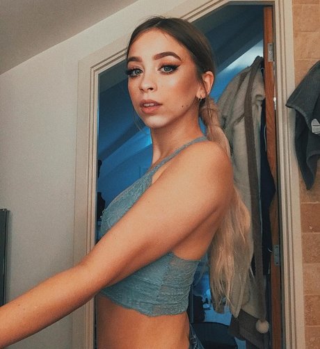 Musicalethan nice pornstar img