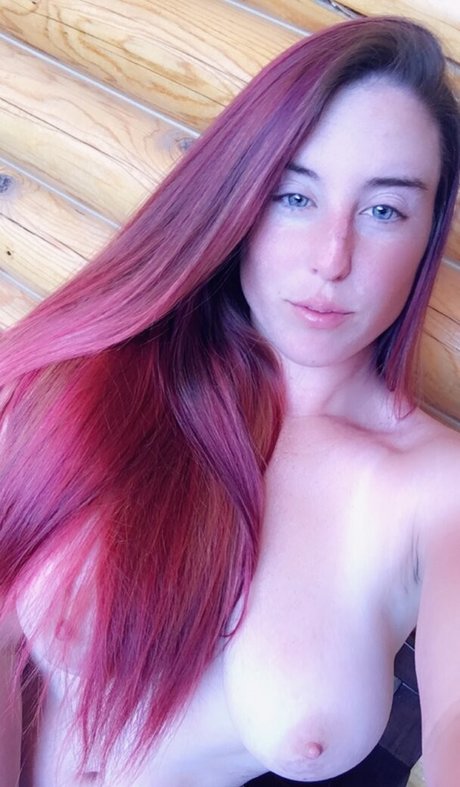 Twins Clever Clover model nude pictures