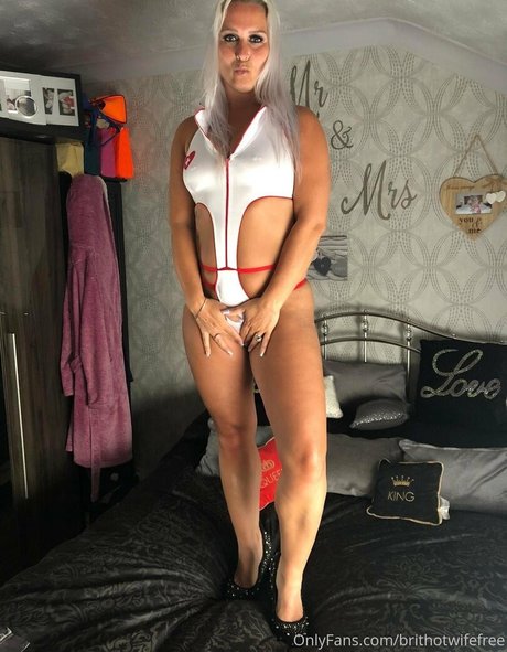 amateur shemale onlyfans free nude archive