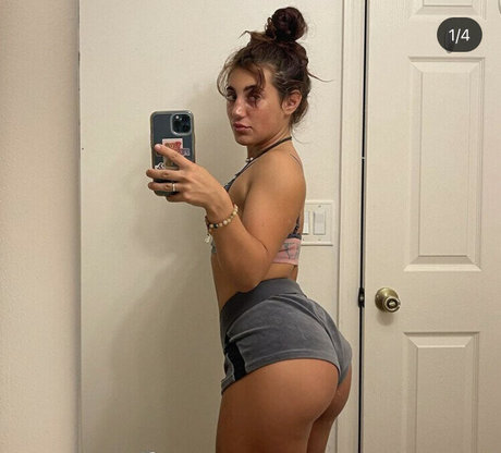 Magicpixie porn star img