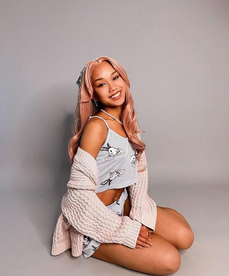 blonde natural onlyfans hot naked gallery