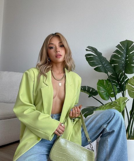 chubby asian onlyfans beautiful xxx pics