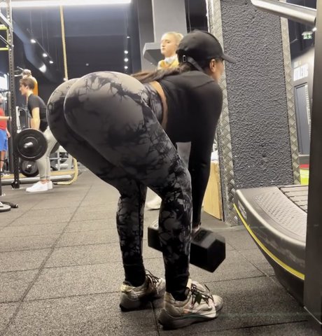 Akirayass perfect star pics