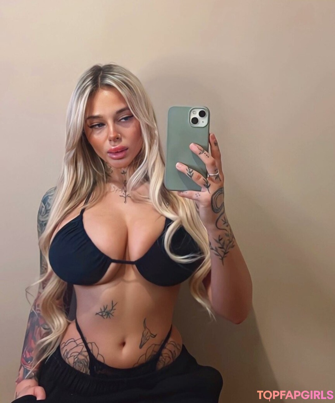 Andzelika Kramer top pornstar image