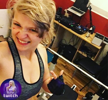 Sintica pornstar sex photos