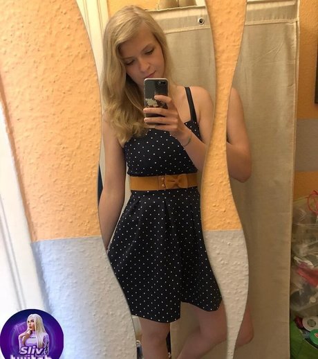 Sintica top model images