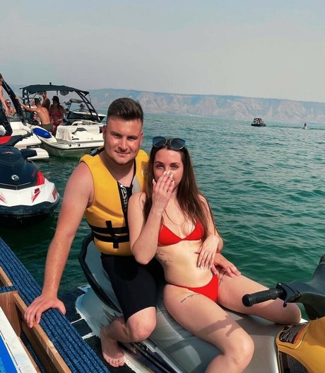 Liza Alt beautiful model image