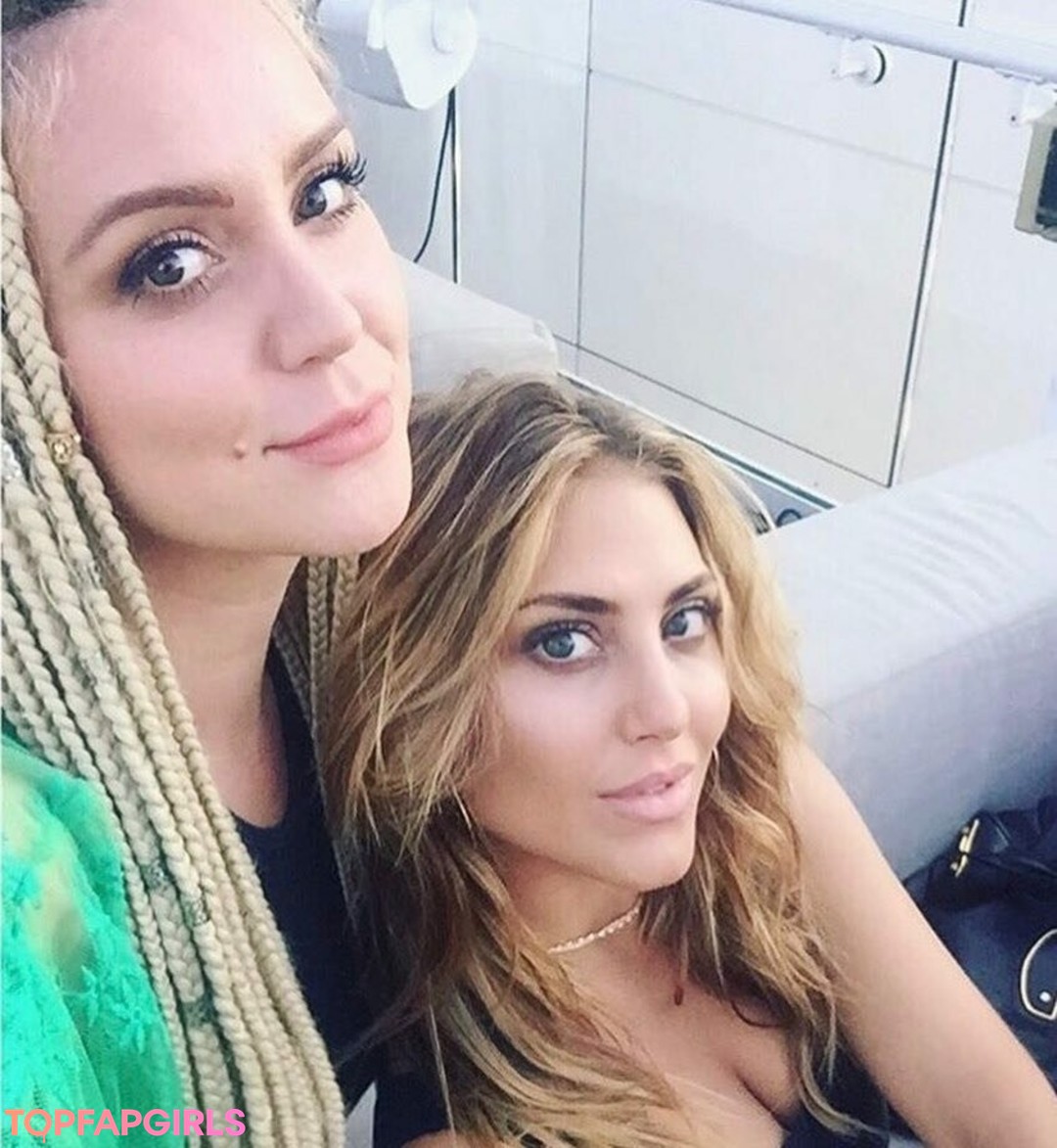 Cassie Scerbo star nudes images