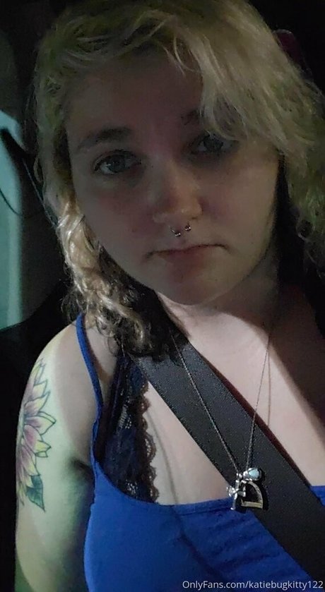 busty teen onlyfans hot nude pictures