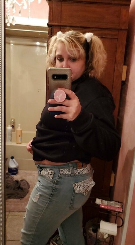 katiebugkitty122 sexy pornstar galleries