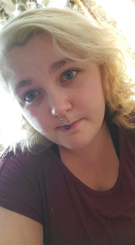 katiebugkitty122 pornstar hd images