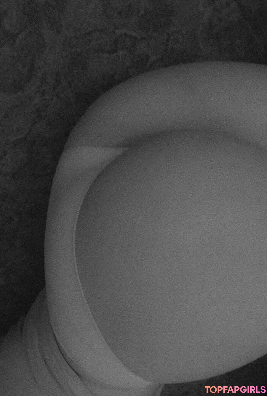 kicsilanyka model perfect image