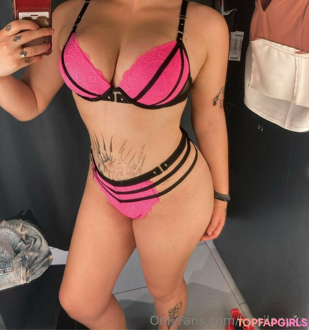 kicsilanyka hd pornstar gallery