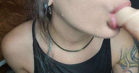 MalAfterMidnight nudes star photo