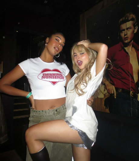 selfie nude onlyfans art nude galleries