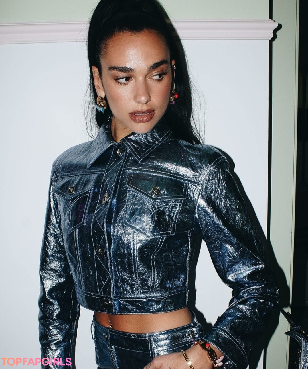 Dua Lipa xxx star image