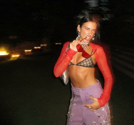 girlfriend onlyfans beautiful nude archive