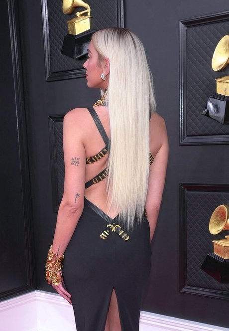 skinny big tits onlyfans beautiful naked picture