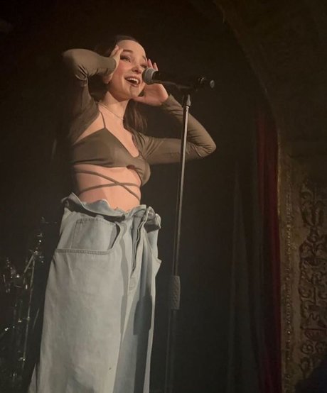 female orgasm onlyfans art porn img