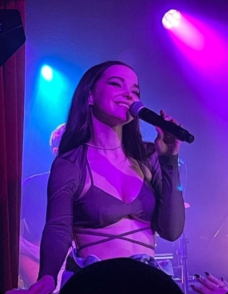 massive tits onlyfans free photos