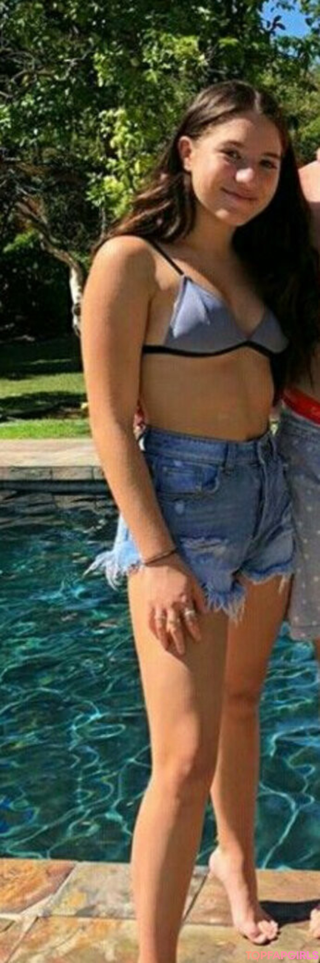 Mackenzie Ziegler hd star images